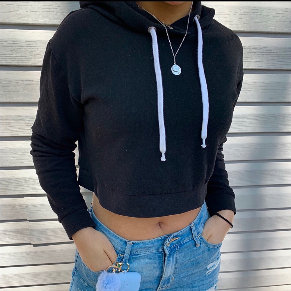 H&M Black Hoodie Crop Top
